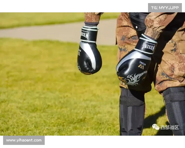 伊朗散打冠军普利亚·库鲁尼高原适应性训练面临巨大挑战 伊朗散打冠军普利亚·库鲁尼高原适应性训练面临巨大挑战